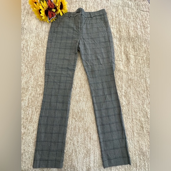 LOFT Never Worn The “High Waist Skinny” Plaid Pants. Zero flaws 🦋 - Picture 2 of 10